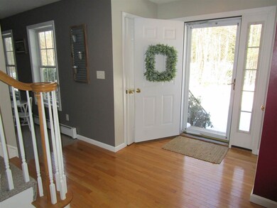 69 Lollypop Ln, Danville, NH 03819 - photo 4