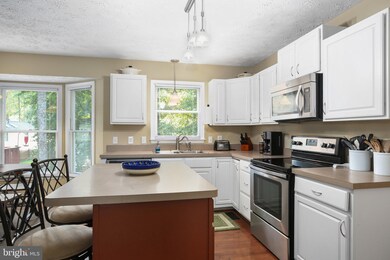 6414 Sugar Maple Ct, Fredericksburg, VA 22407 - photo 7