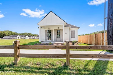 366WBroussardFront-4