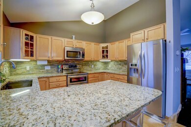 769 Leeward Ln, Oregon, WI 53575 - photo 4