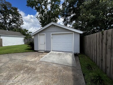 4743 Kerle St, Jacksonville, FL 32205 - photo 2