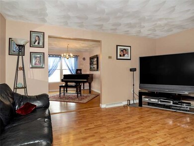 25 Nicolas Ln, Warwick, RI 02886 - photo 3