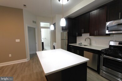 144-46 Green Ln unit 3, Philadelphia, PA 19127 - photo 2