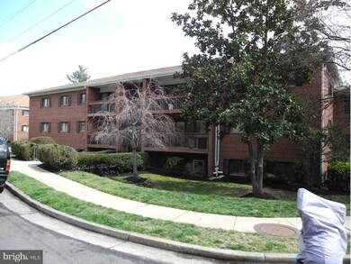 101 Skyhill Rd unit 104, Alexandria, VA 22314 - photo 3