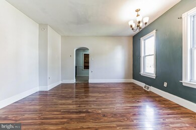 624 W Broad St, Quakertown, PA 18951 - photo 4