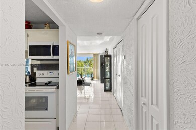 Stanton House unit 5C, Miami Beach, FL 33141 - photo 7