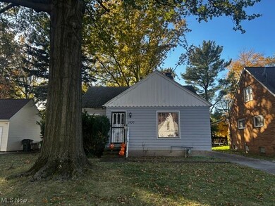 1930 Seneca Rd, Euclid, OH 44117 - photo 3