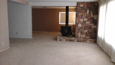 3121 Airway Ln, Rosamond, CA 93560 - photo 6