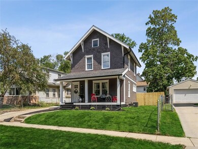 1915 9th St, Des Moines, IA 50314 - photo 4