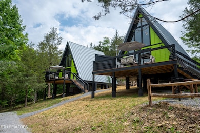 915 Jersey Dr unit 1-2, Sevierville, TN 37862 - photo 4