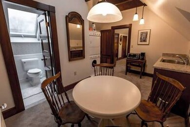 188 Hammond St unit 3, Waltham, MA 02451 - photo 5