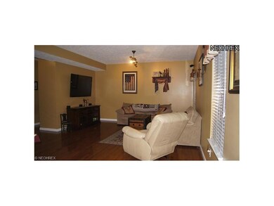 Greatroom with Gleaming Hardwood Floors!