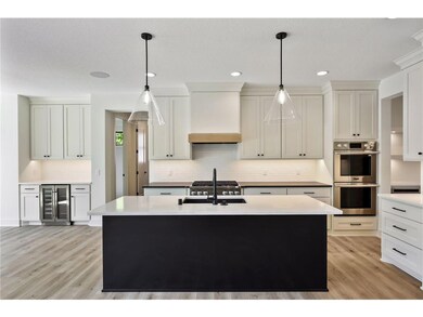 Gourmet Kitchen *photo of like home*
