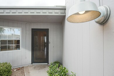 17207 N 106th Ave, Sun City, AZ 85373 - photo 4