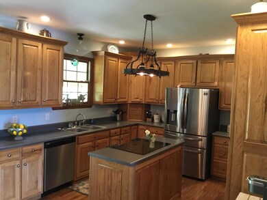 5F7AEF99-D7BA-4A4C-8670-26A05B4BFC7F