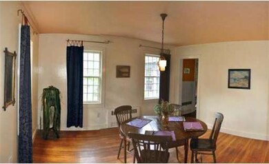 60 Dana St, Amherst, MA 01002 - photo 6