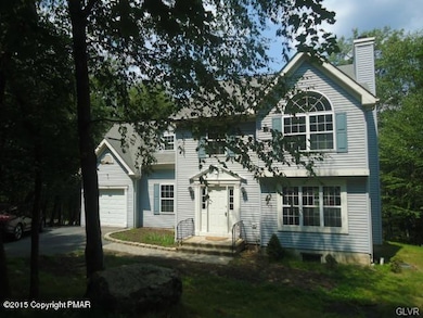 1156 Kensington Dr, East Stroudsburg, PA 18301 - photo 2