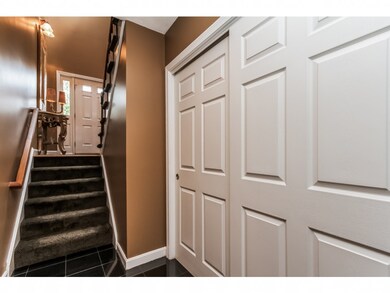 129 Hawthorne Village Rd unit U406, Nashua, NH 03062 - photo 3