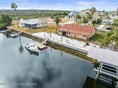 4102 Des Prez Ct, Hernando Beach, FL 34607 - photo 6