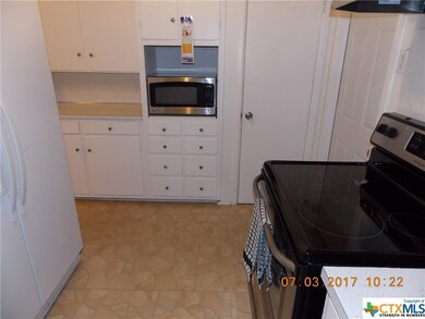 1346 Rivercrest Dr, New Braunfels, TX 78130 - photo 4