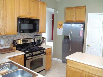 Kitchen. New appliances - 2011.