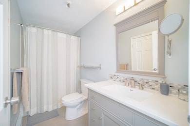 Sagamore Place Condominiums unit 1204, Quincy, MA 02171 - photo 7