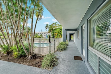 1125 NW 30th Ct unit 5, Wilton Manors, FL 33311 - photo 3