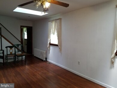 741 Maple Rd, Woodbury, NJ 08096 - photo 7