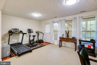 9741 Morningview Cir, Perry Hall, MD 21128 - photo 5