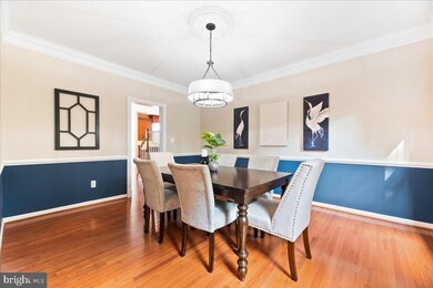 1321 Dasher Ln, Reston, VA 20190 - photo 4