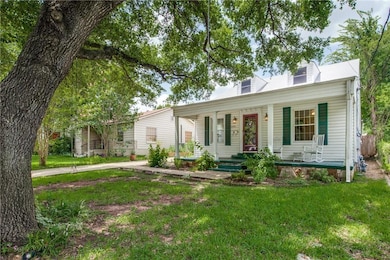 2206 Iva Ln unit A, Austin, TX 78704 - photo 3