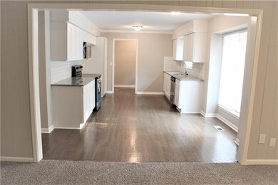 6915 Long Ave, Lenexa, KS 66216 - photo 3