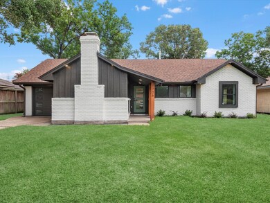 1706 Ansbury Dr, Houston, TX 77018 - photo 2