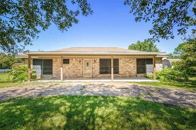 2971 County Road 411, Alvin, TX 77511 - photo 5
