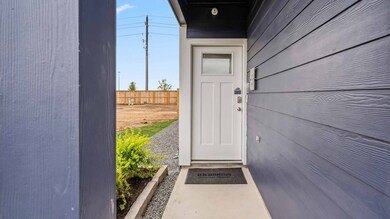 965 Mansfield St, Houston, TX 77091 - photo 2