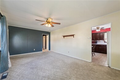 22 Braddock Dr, Latrobe, PA 15650 - photo 5