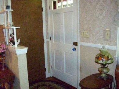 82 Hemlock Dr, Holliston, MA 01746 - photo 2