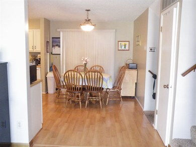 1308 Fleur Dr, Waterloo, IA 50701 - photo 6