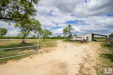 12133 Lagoon Ln, San Angelo, TX 76904 - photo 6