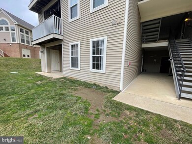 2205 Falls Gable Ln unit O, Baltimore, MD 21209 - photo 2