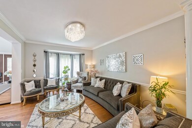 26147 Murrey Dr, Chantilly, VA 20152 - photo 5