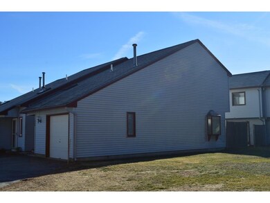 228 Stonebridge Dr unit 228, Nashua, NH 03063 - photo 3