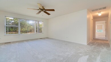 1108 Stratford Ct, Elgin, IL 60120 - photo 3