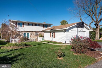 1522 1528 W Congress St, Allentown, PA 18102 - photo 2