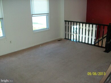 220 Compass Rd, Essex, MD 21221 - photo 5