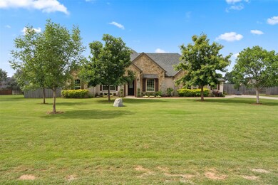 200 Oakwood Creek Ct, Weatherford, TX 76088 - photo 5