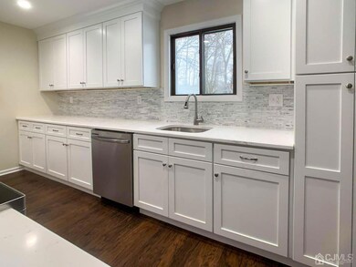 47 Western Reach, Red Bank, NJ 07701 - photo 7