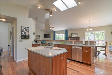 2705 18th Ave SE, Olympia, WA 98501 - photo 7