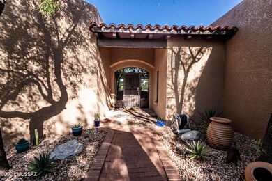 Front Courtyard Detail