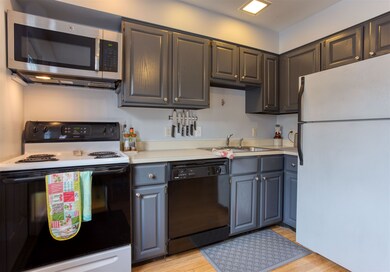 92 Renihan Meadows, Lebanon, NH 03766 - photo 2